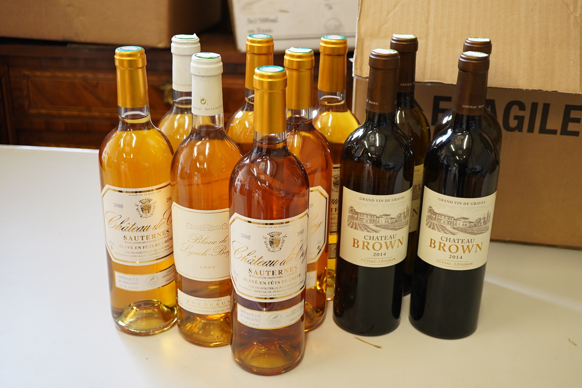 A mixed parcel of Bordeaux white wine